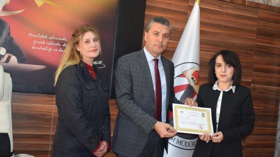 Edebiyat Öğretmenimiz Ayşe Nur KARASU, Ecdada Mektup Yarışmasında Türkiye Birincisi Oldu