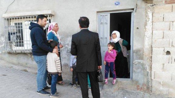 Hayriye Osman Külekçi İlkokulu Okuma Yazma Seferberliği İçin Tüm Mahalleleri, Ev Ev, Kapı Kapı Dolaşıyor