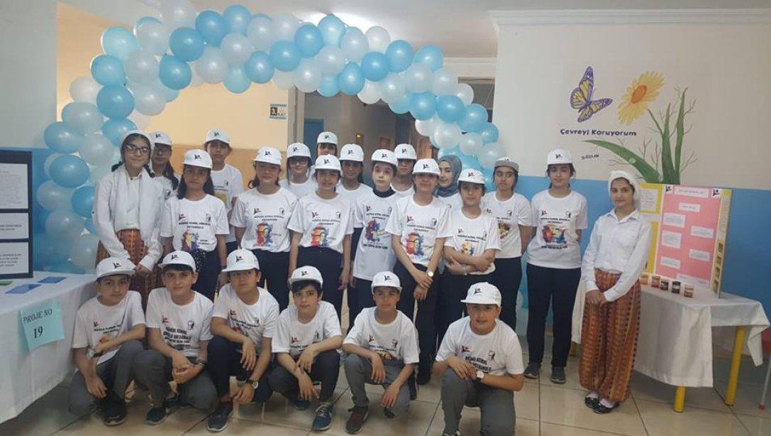Münire Kemal Kınoğlu Ortaokulu 4006 Tübitak 4006 Bilim Fuarı Açılışı