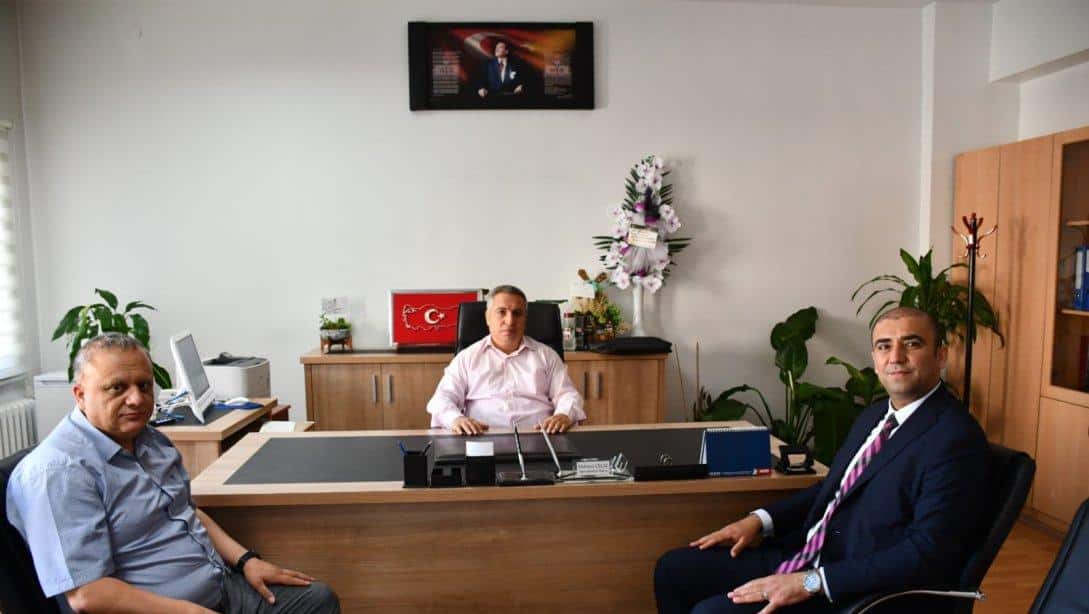 Eğitim Müfettişleri Başkanı Sn. Mehmet ÇELİK ve Başkan Yardımcısı Sn. Selçuk YAŞAR'a hayırlı olsun ziyareti