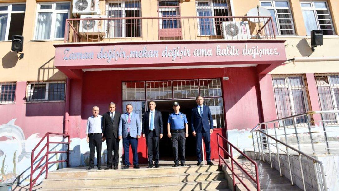 Dayı Ahmet Ağa İlkokulu' nu ziyaret