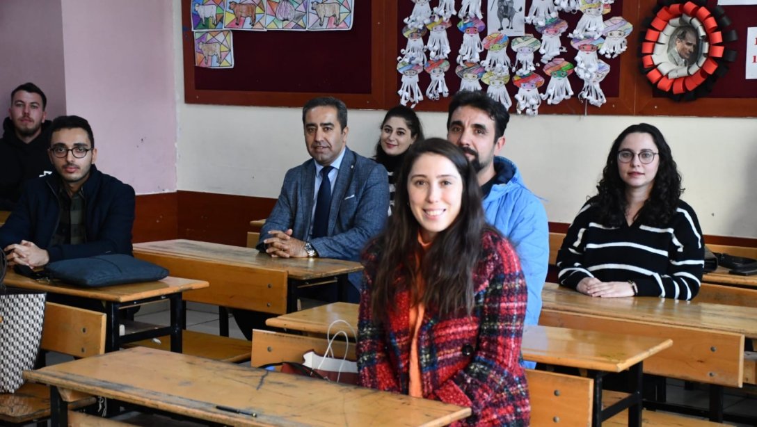 Deprem Bölgesinde Göreve Yeni Başlayan Öğretmenlerin Mesleğe Başlama Eğitimi Kursu'nu Ziyaret