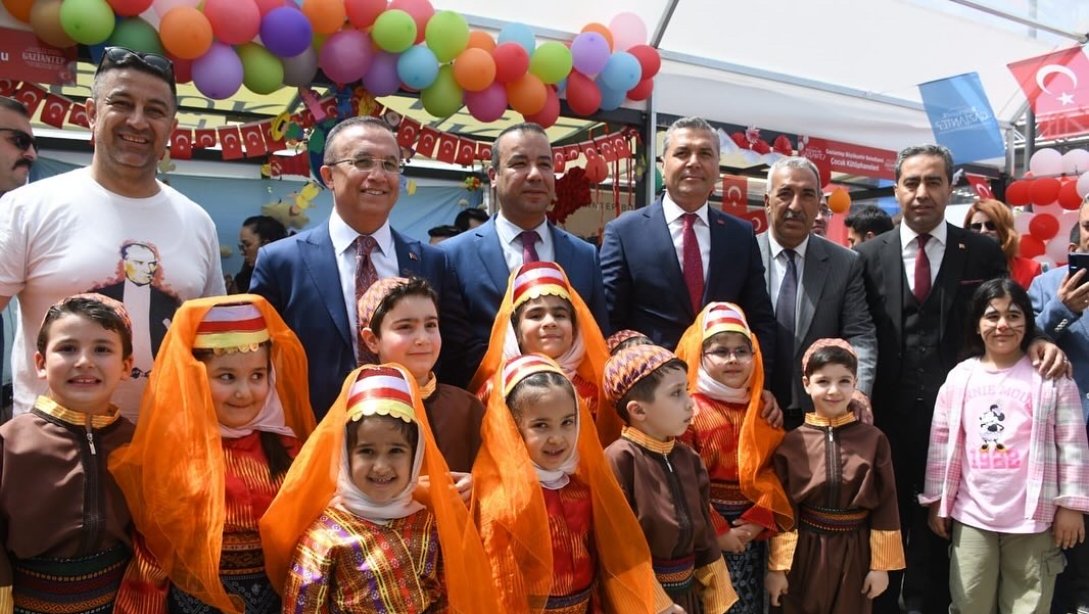 23 Nisan Ulusal Egemenlik ve Çocuk Bayramı Kutlama Töreni