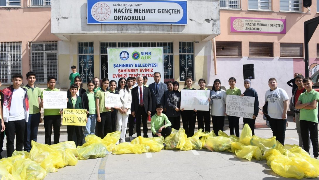 Naciye Mehmet Gençten Ortaokulu'nda Kirletmeyen Nesil, Tertemiz Şehir, Şahinbey'i Seviyorum Örnek Uygulamalar Projesi