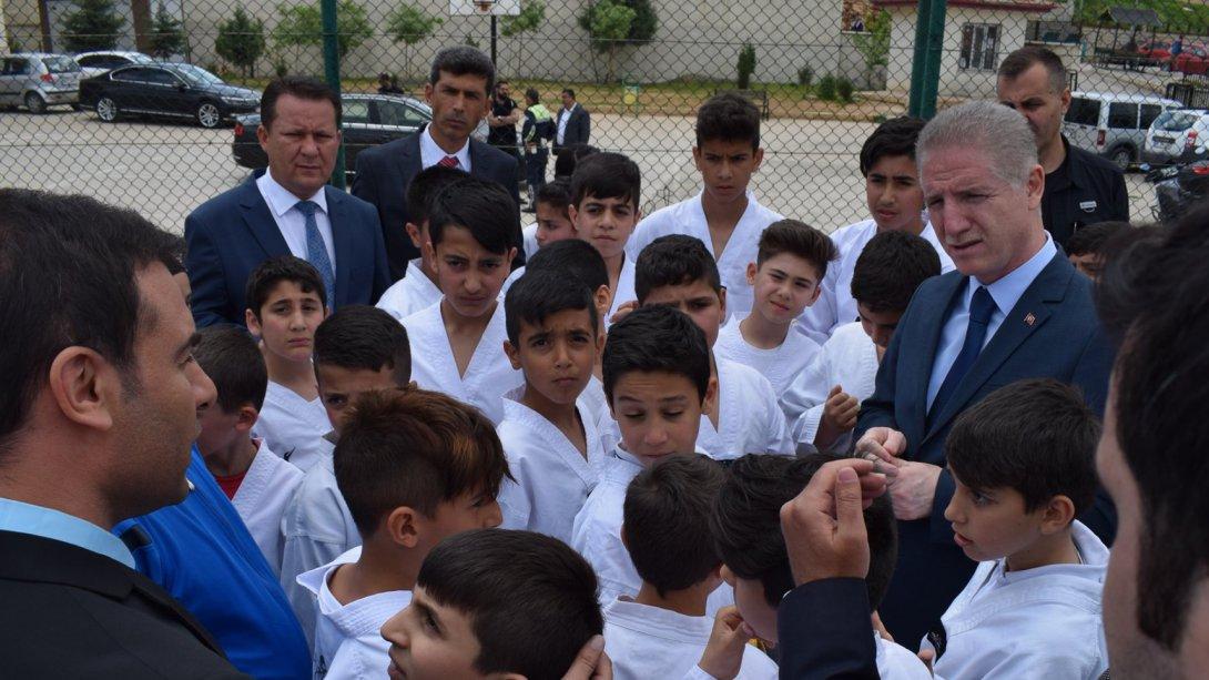 Mehmet Ünsal İlkokulu/Ortaokulunu Ziyaret