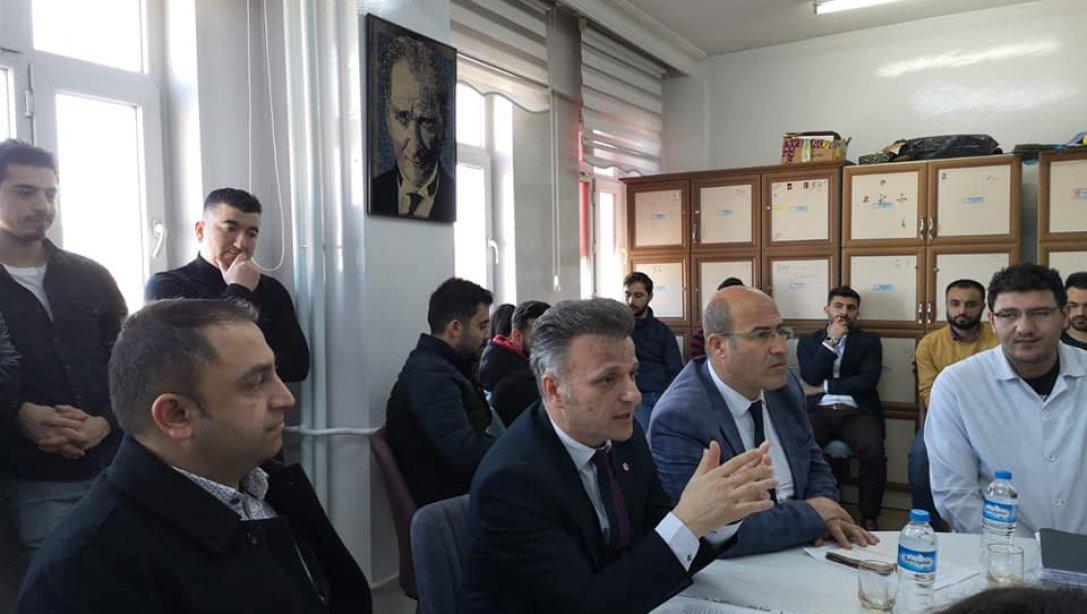 Şehit Ersin Yıldırım ve Mustafa Necati Ortaokulları eğitim öğretim faaliyetleri değerlendirme ziyaretleri Şube Müdürlerimiz Erkan AKLAP ve Mehmet İLBEY tarafından gerçekleştirildi.