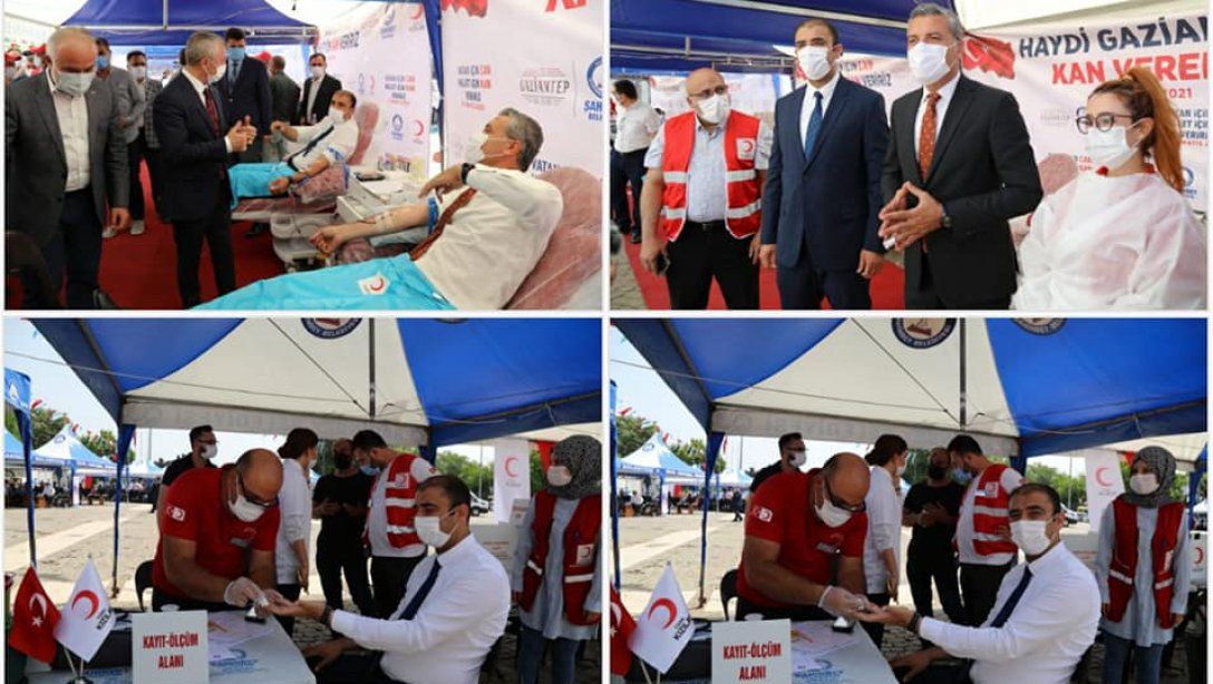 Türk Kızılay  iş birliğiyle  düzenlenen kan bağışı kampanyasına Şahinbey MEM camiası olarak katılım sağladık