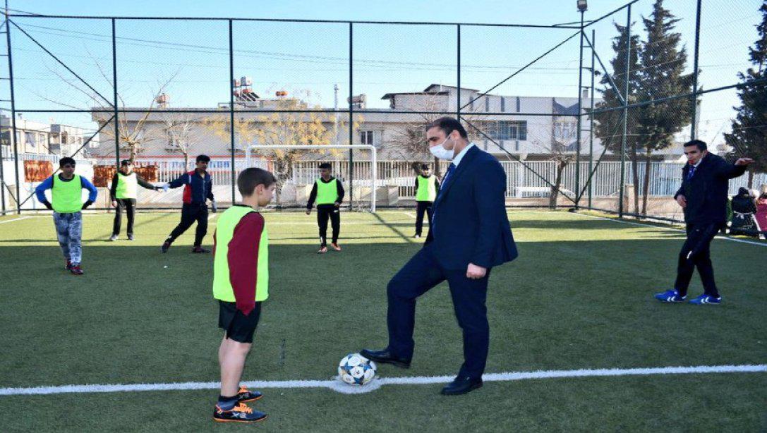 Spor Şehri Gaziantep projesi kapsamında,Şehit Ersin Yıldırım Ortaokulu' nda Spor Müsabakaları