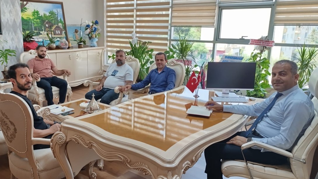 İlçe Millî Eğitim Müdürümüz Eyüp Güneş Başkanlığında, Şube Müdürümüz Fatih Türkhan'ın katılımıyla Müdürlüğümüz Özel Büro birimiyle toplantı gerçekleştirildi.