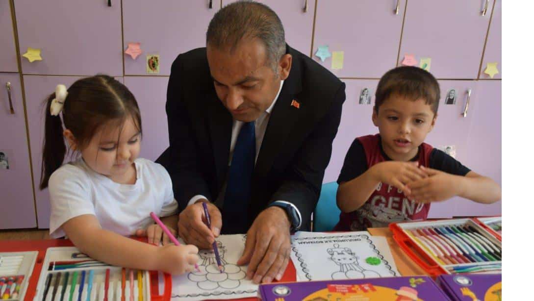 İlçe Millî Eğitim Müdürümüz Eyüp Güneş, Şube Müdürlerimiz İrfan Şan ve Mehmet Özdemir ile birlikte, Şahinbey Belediyesi Burç sosyal Tesislerini ziyaret etti 