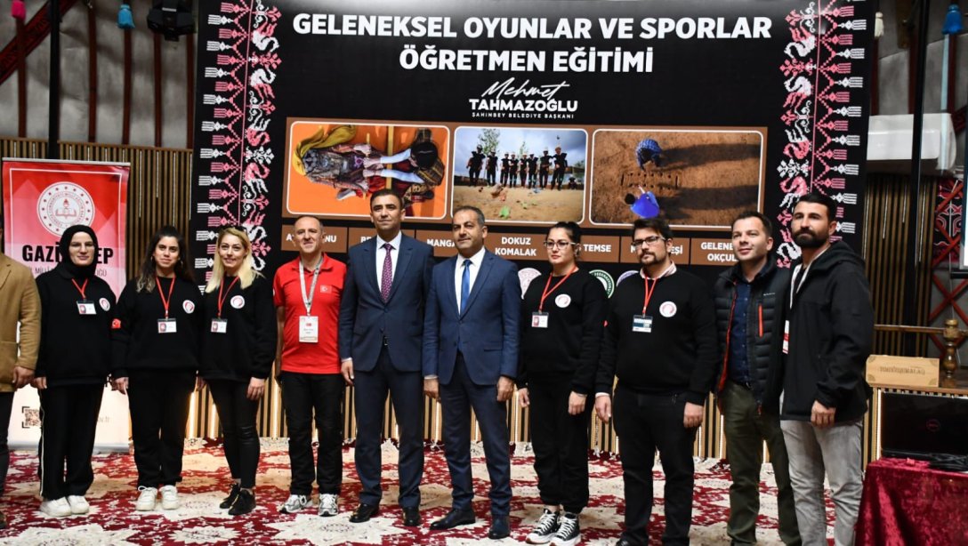 İlçe Millî Eğitim Müdürümüz Eyüp Güneş ve İl Millî Eğitim Müdürümüz Dr. Erdal Kılınç; Valiliğimiz koordinasyonunda İl Millî Eğitim Müdürlüğü ve Şahinbey Belediyesi iş birliği ile düzenlenen 