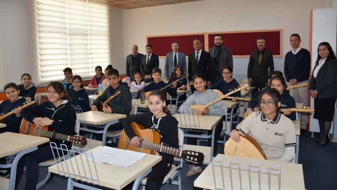 Ayvaz Gökdemir Ortaokulu Müzik Sınıfı Ziyareti