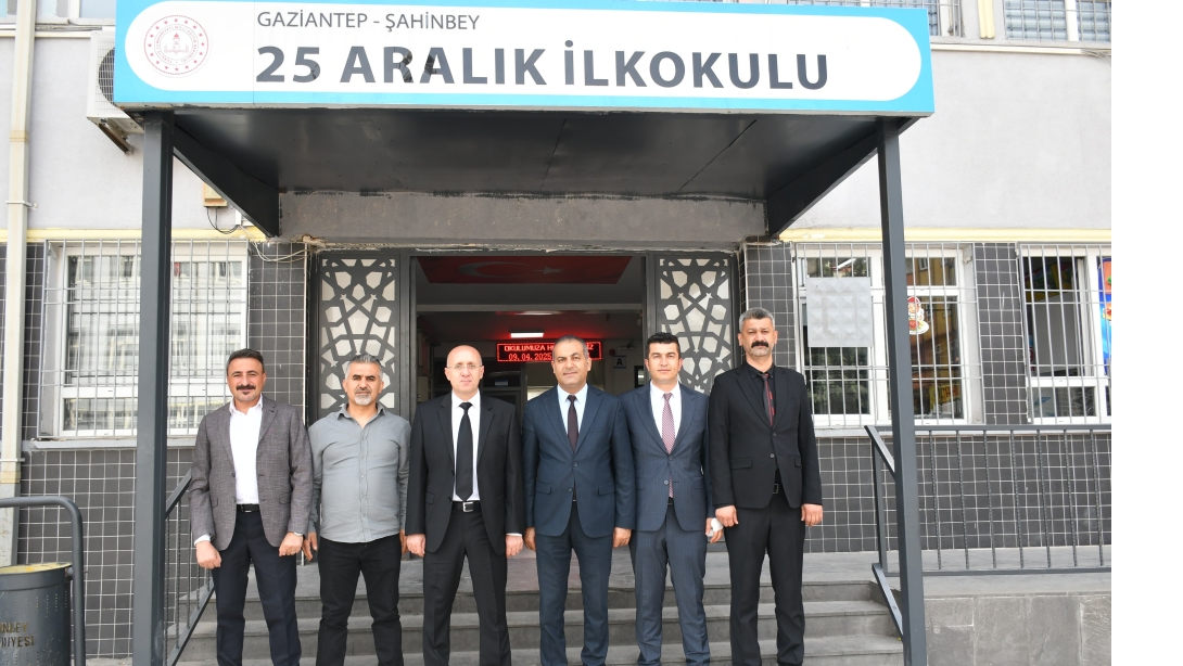 25 Aralık İlkokulu Ziyareti 
